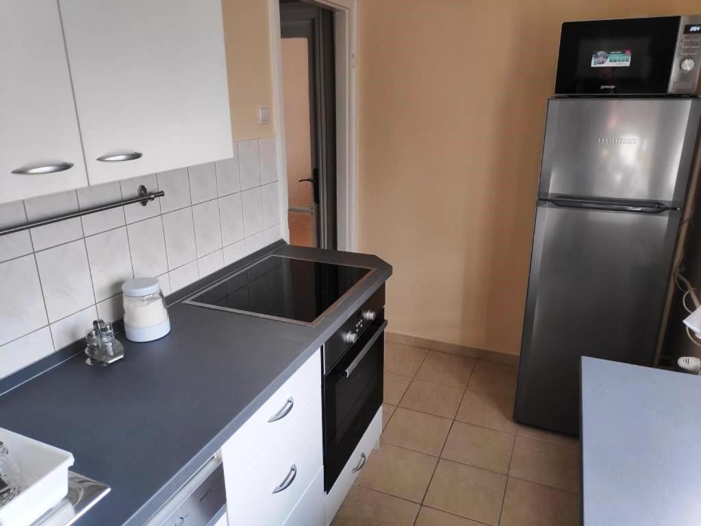 Koelcsey Apartman Apartamento Szekszárd Exterior foto