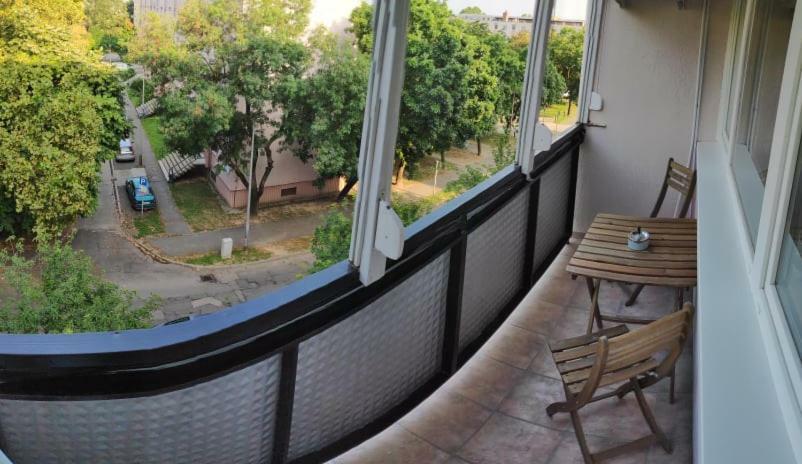 Koelcsey Apartman Apartamento Szekszárd Exterior foto